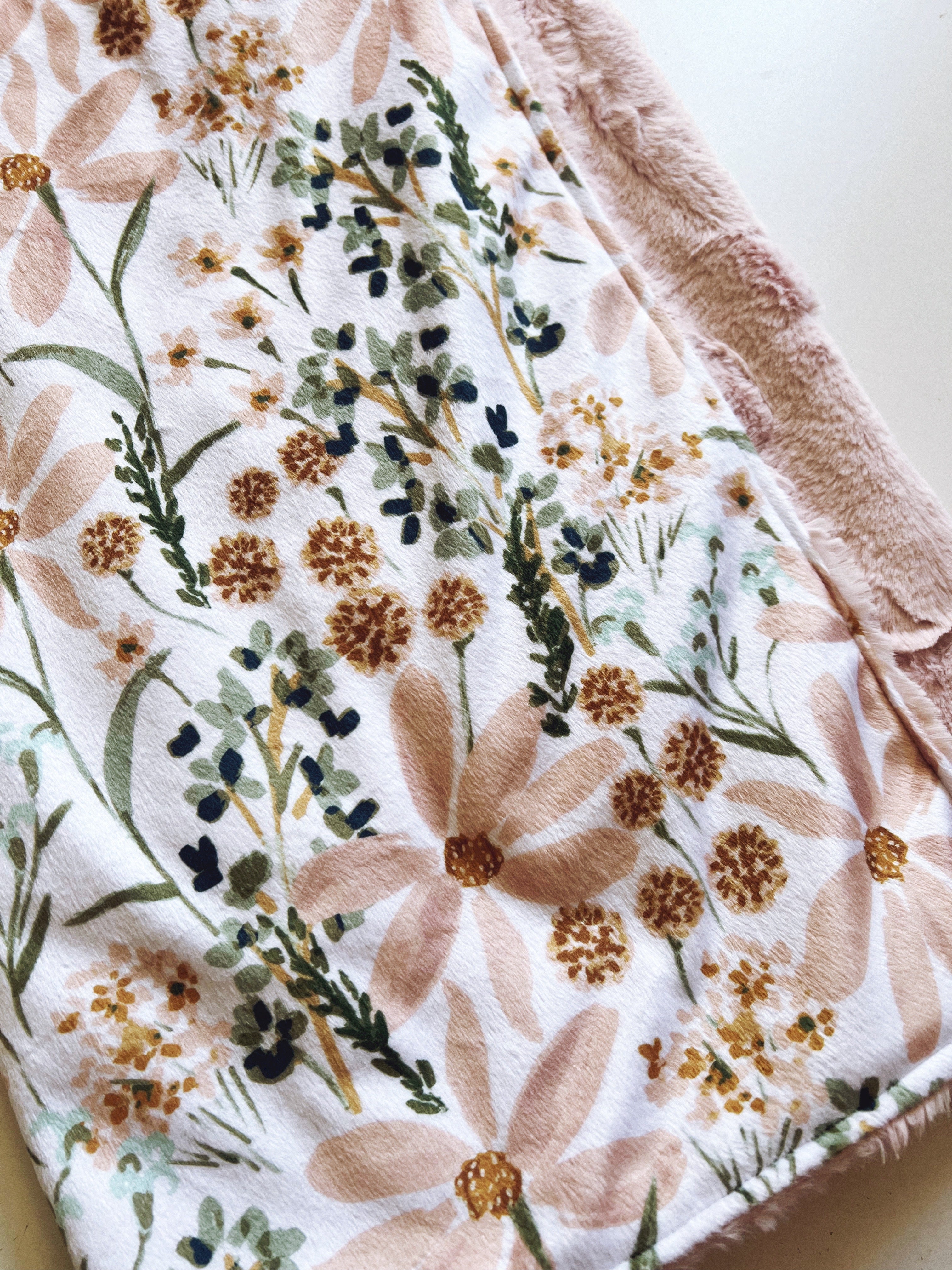 daisy floral minky cuddle blanket - ready to ship