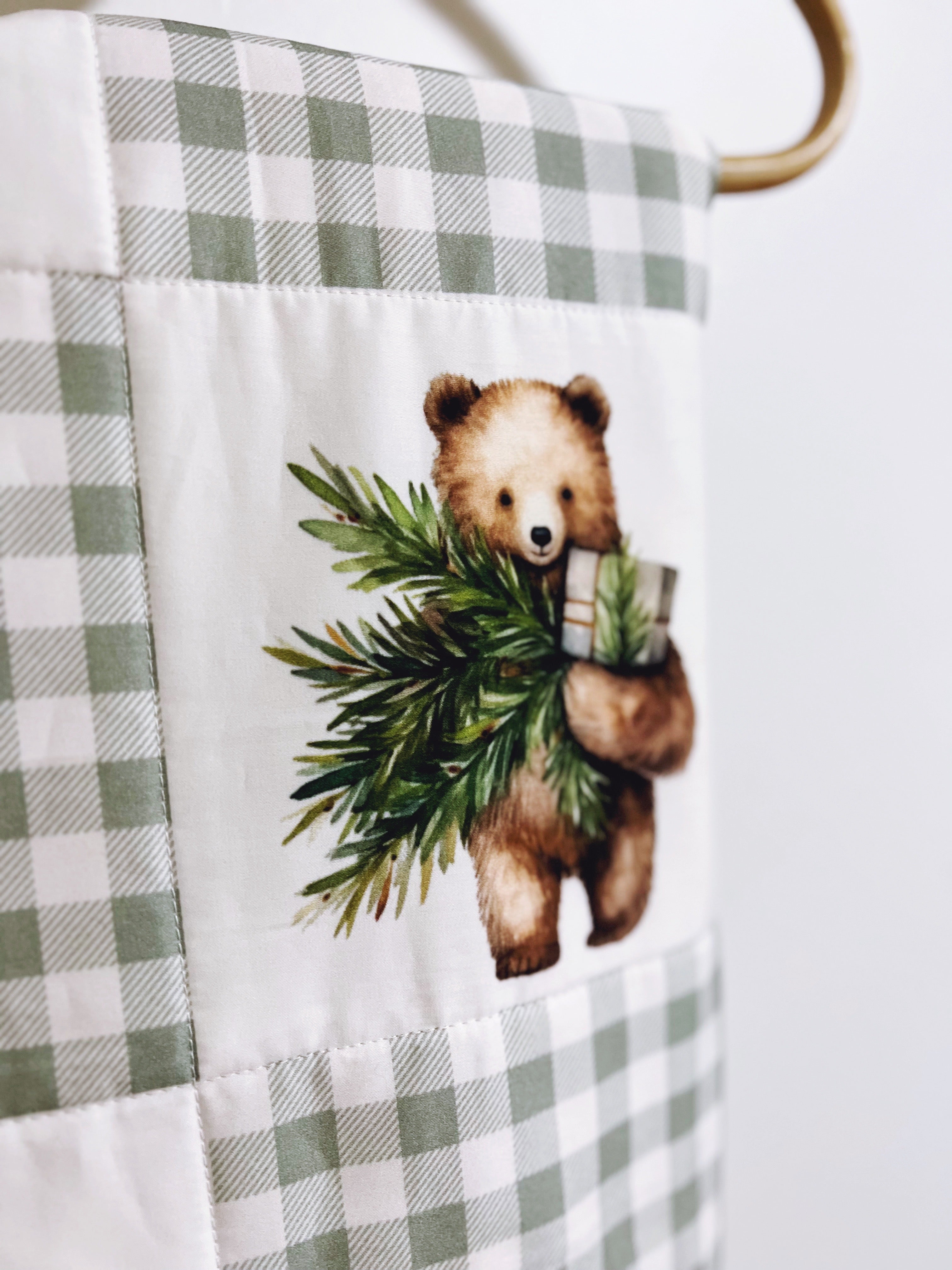 Holiday Wholecloth Quilt - Holiday Bear
