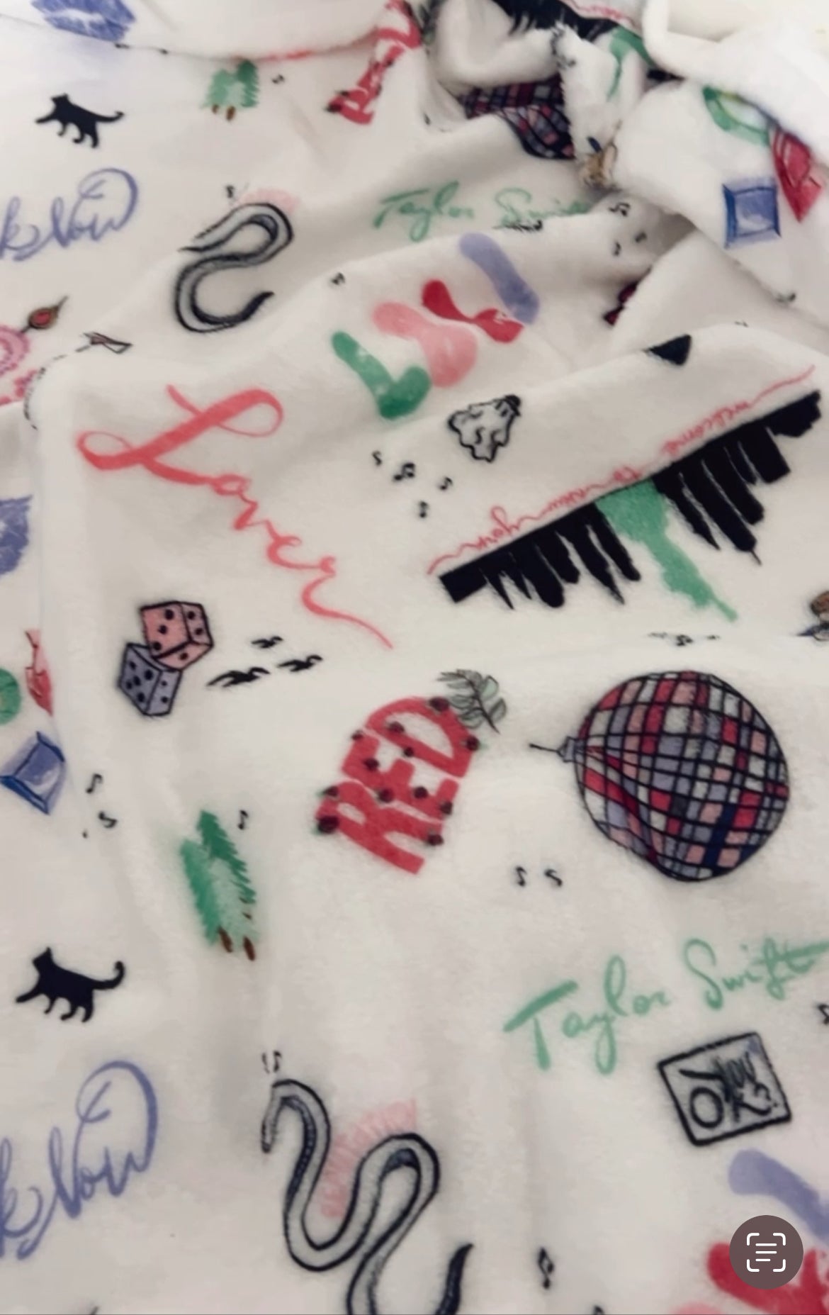 MADE TO ORDER Minky Blanket - Exclusive Taylor